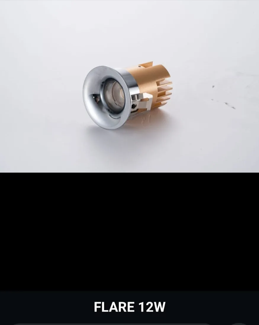 Flare recessed spotlight with brass housing and white reflector